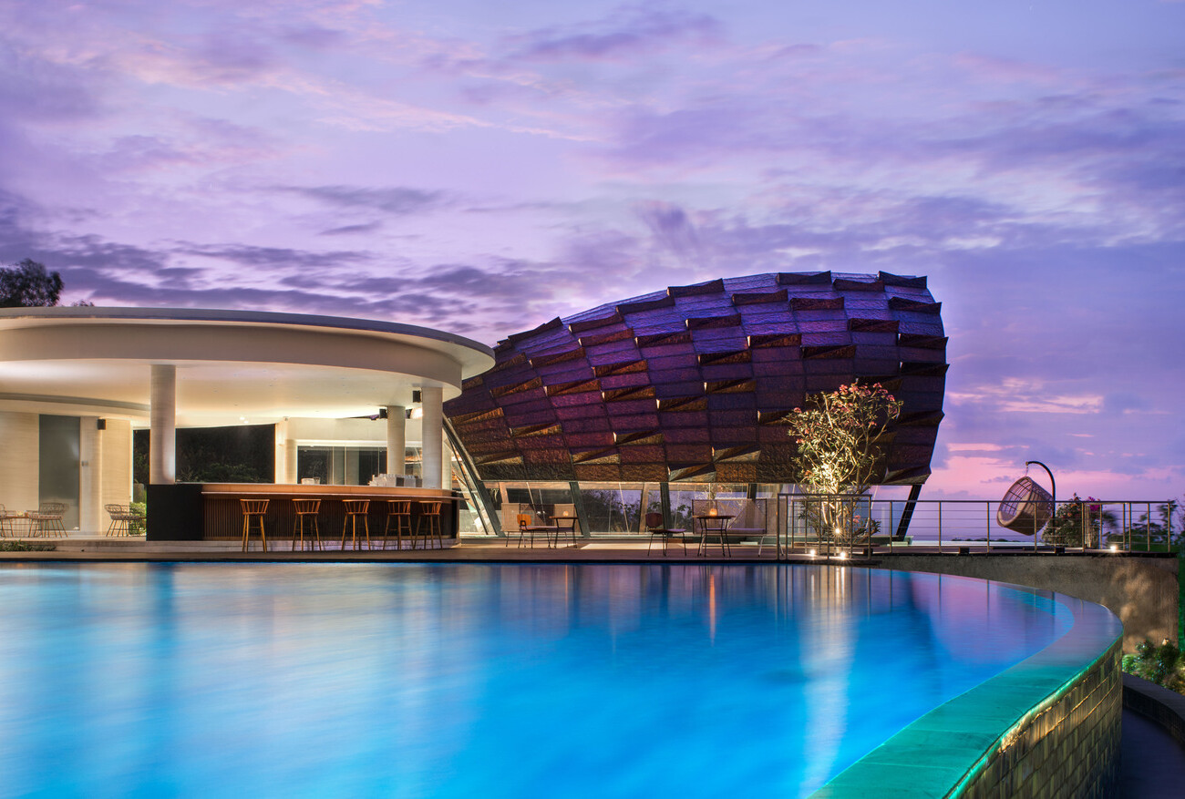 Renaissance Uluwatu Pool Bar Sunset