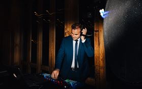 Supreme Sound DJ Service